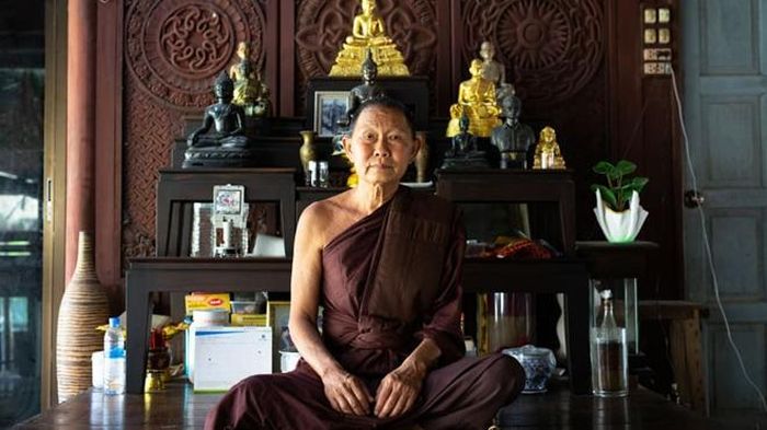Vichit Akkachitto, phó trụ trì của Thamkrabok.