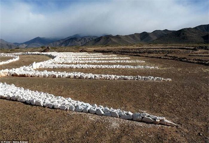 Cận cảnh bãi đáp phi thuyền ngoài trái đất ở Argentina