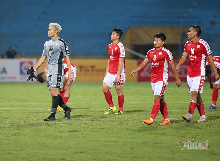và thất bại của đội bóng Thành phố là minh chứng mới nhất cho việc tiền nhiều nhưng không đi cùng thành công ở V-League