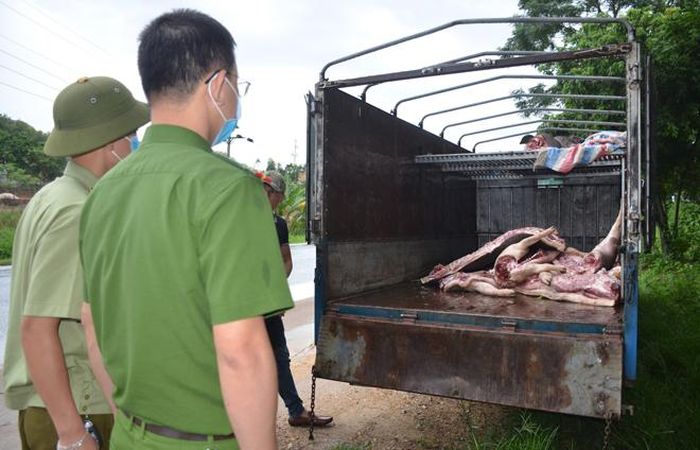 Số thịt lợn dương tính với vi rút dịch tả lợn Châu phi được lực lượng chức năng bắt giữ được.