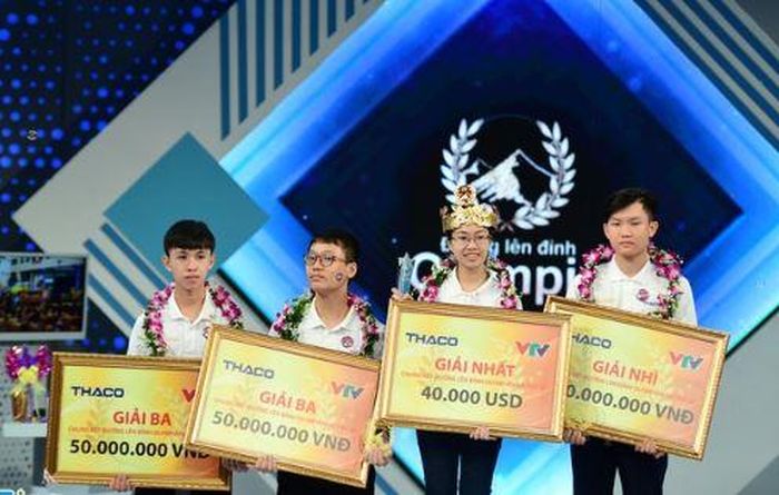 Thu Hằng giành vòng nguyệt quế vinh quang của Đường lên đỉnh Olympia năm thứ 20 