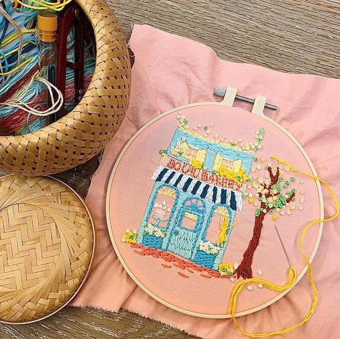 Bức thêu của Phan Như Thảo.