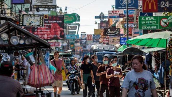 Thị thực đặc biệt dành cho những du khách muốn có kỳ nghỉ dài ngày ở Thái Lan. Ảnh: Reuters.