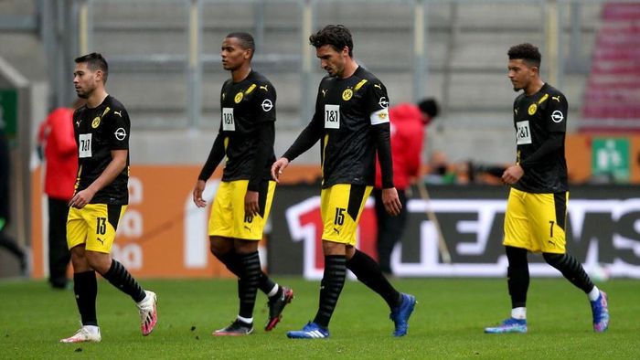  Dortmund rơi xuống vị trí thứ 8 trên bảng xếp hạng với 3 điểm sau 2 trận đấu. Ngày 3/10, họ được trở lại sân nhà Signal Iduna Park để tiếp đón Freiburg. 