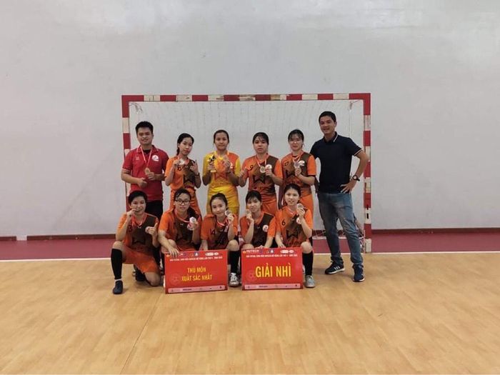 Đặng Lan Vy được bình chọn thủ môn xuất sắc nhất giải, trong khi đội IUH giành ngôi vị Á quân.