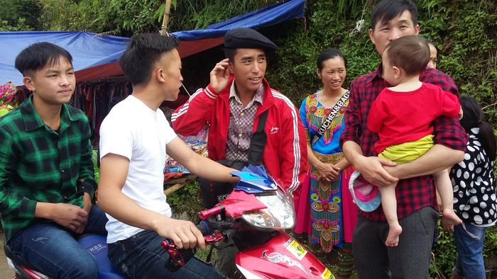 Thanh niên Tả Sử Choóng hôm nay.