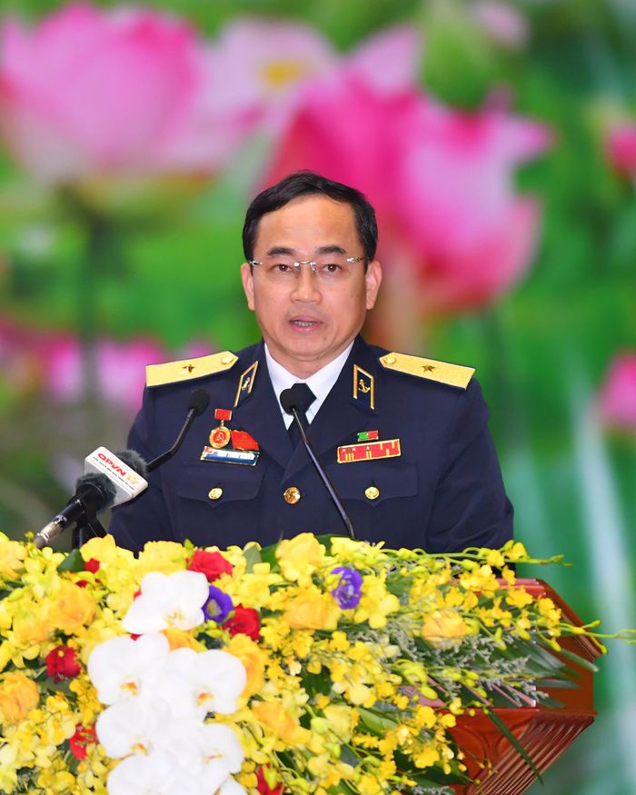Chuẩn đô đốc Trần Thanh Nghiêm.
