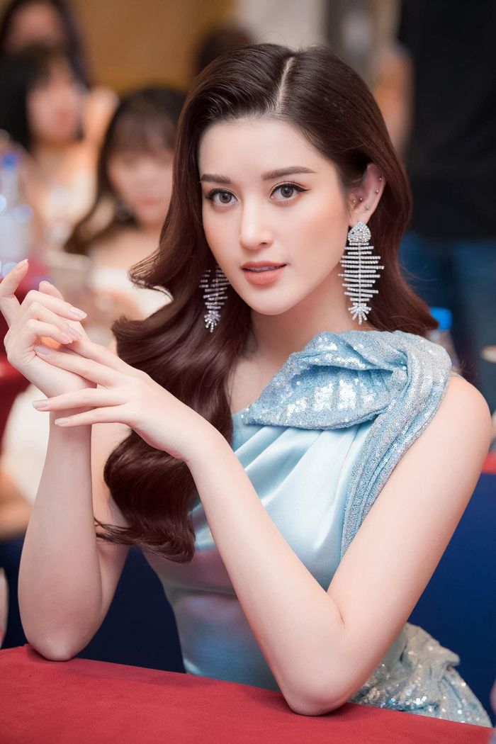 Á hậu Huyền My vẫn đang đợi duyên lành!