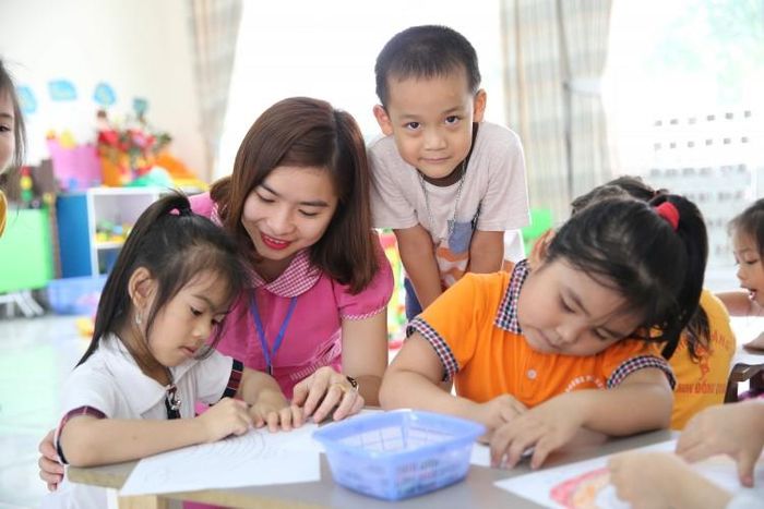 Giáo dục tích cực hướng đến giảm căng thẳng và tăng hạnh phúc cho cả học sinh và giáo viên. Ảnh: Thế Đại