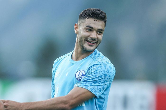Milan đàm phán lấy trung vệ trẻ Ozan Kabak
