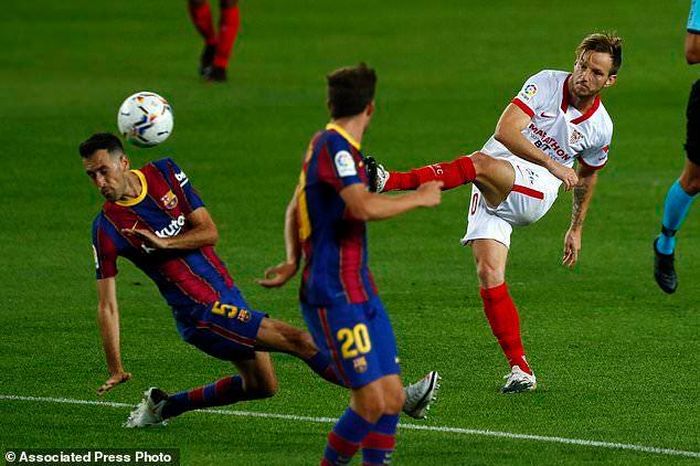 Tiền vệ Rakitic có trận đấu tốt trước đội bóng cũ