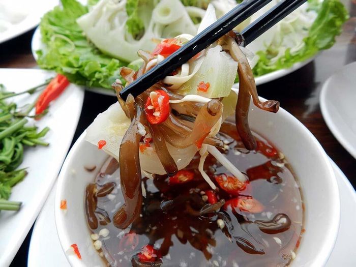 Cà xỉu muối chua ngọt ăn với cơm