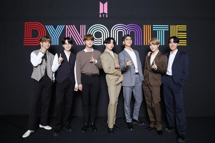 Các thành viên nhóm nhạc BTS tham dự một sự kiện ở Seoul, Hàn Quốc, ngày 2/9/2020. Ảnh: YONHAP/TTXVN