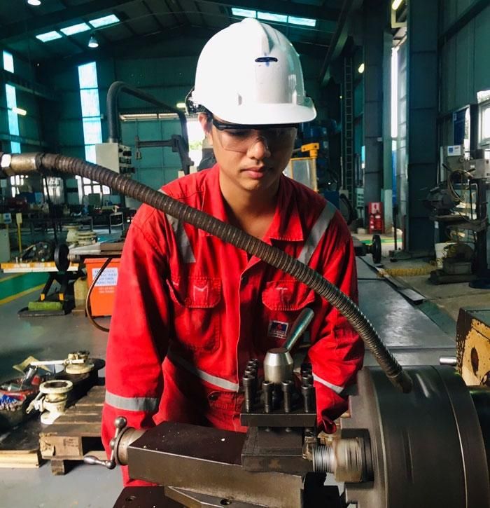 Thợ trẻ Nguyễn Hữu Tiềm