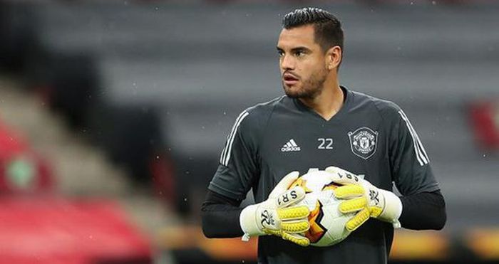 Romero vẫn "mắc kẹt" tại MU