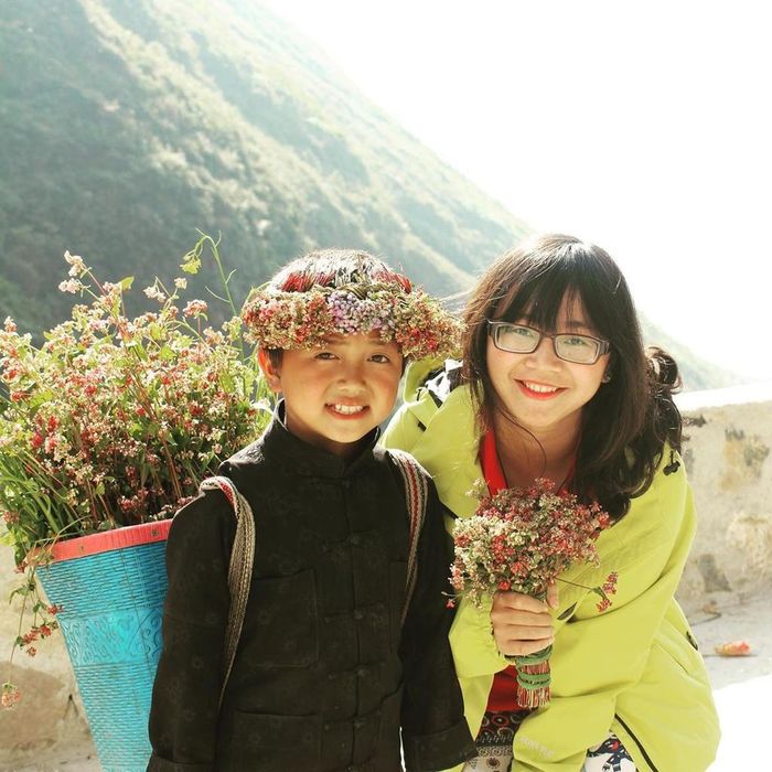 Vào mùa tam giác mạch, Hà Giang thu hút nhiều nhiếp ảnh gia, phượt thủ, giới trẻ đam mê du lịch. Ảnh: Maivantrang, vmeo_xu_long.