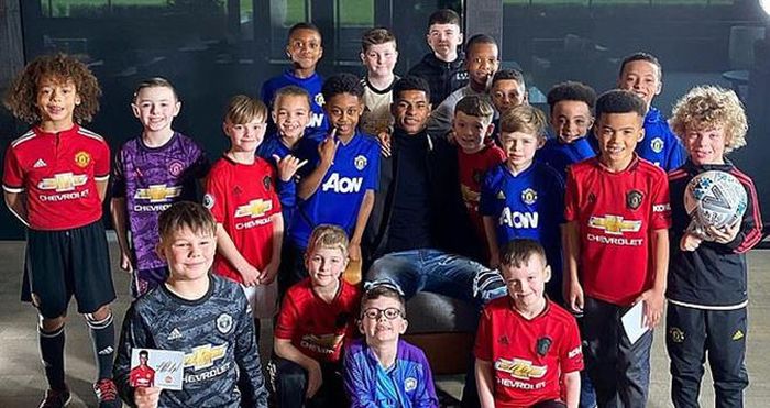 Rashford tích cực hoạt động thiện nguyện vì những bữa ăn cho trẻ em nghèo