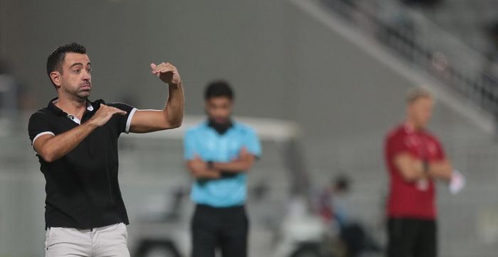 HLV Xavi Hernandez cùng các cầu thủ Al Sadd bước vào trận chung kết Ooredoo Cup 2019/20 với Al Arabi. Trước đó, cựu sao Barca đã giúp Al Sadd vô địch cúp quốc gia Qatar và siêu cúp Qatar. Ảnh: Al Sadd.