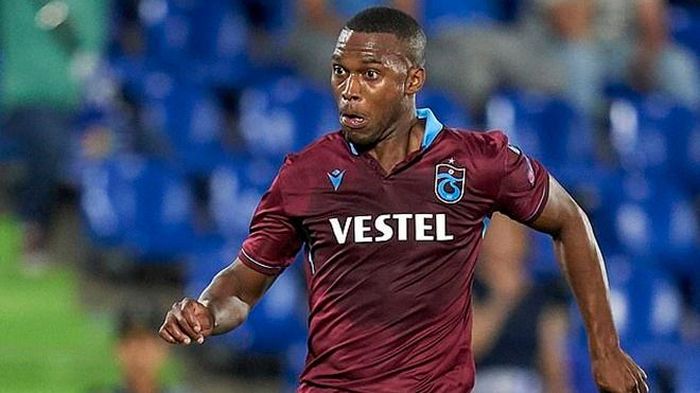 Daniel Sturridge là cầu thủ tự do