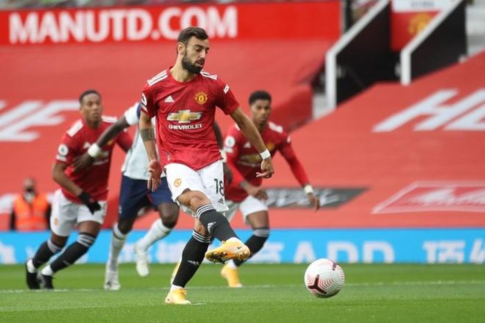  Sau trận thảm bại 1-6 trước "Spurs", khả năng ở lại của HLV Solskjaer bị đặt dấu hỏi.