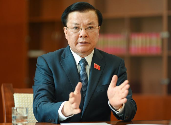 Bộ trưởng Bộ Tài chính Đinh Tiến Dũng