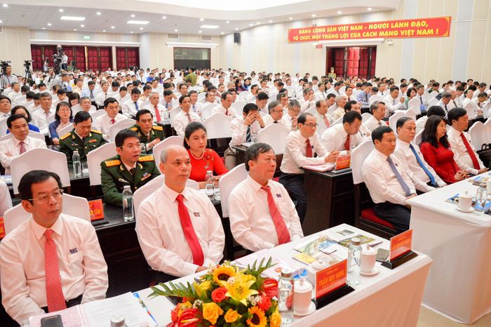  Đại hội Đảng bộ tỉnh Bình Thuận có 349 đại biểu tham dự. Ảnh: Chí Hùng. 