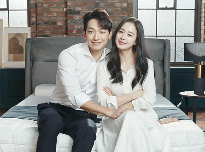  Kim Tae Hee và Bi Rain có cuộc sống hôn nhân hạnh phúc, kín tiếng. 