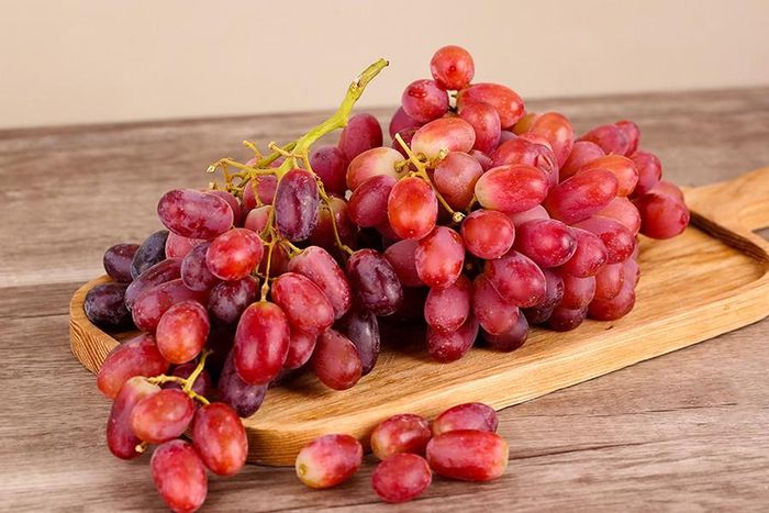 Đối với loài chó, nho có thể được ví như một loại “thuốc độc” nếu được cho ăn quá nhiều