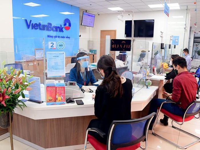  Ngân hàng Nhà nước yêu cầu các tổ chức tín dụng thực hiện các giải pháp tháo gỡ khó khăn cho doanh nghiệp. 