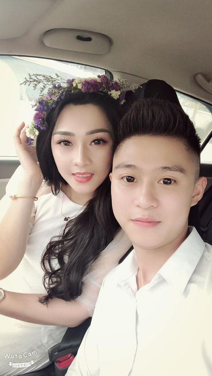 Anh Nhật kém chị Trang 11 tuổi.