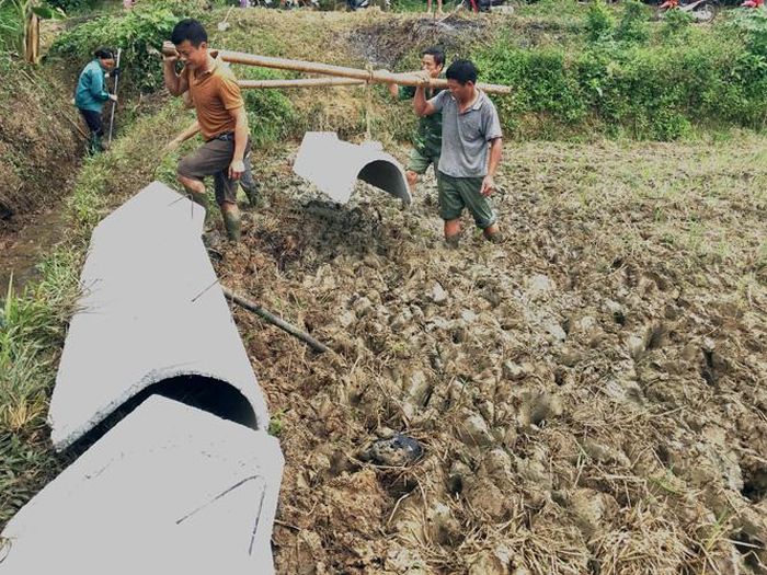  Người dân thôn Khe Mon, xã Thái Hòa (Hàm Yên)