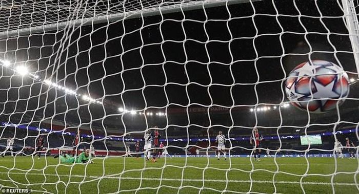 Bàn thắng ấn định của Rashford. (Nguồn: Reuters)