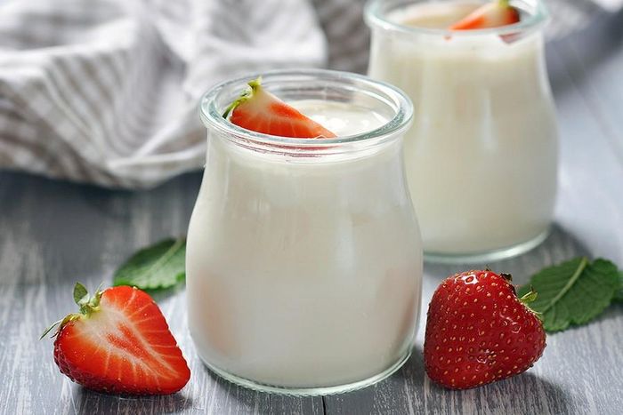 Sữa chua là một trong những món ăn tuyệt vời mà bạn có thể thưởng thức vào bữa sáng