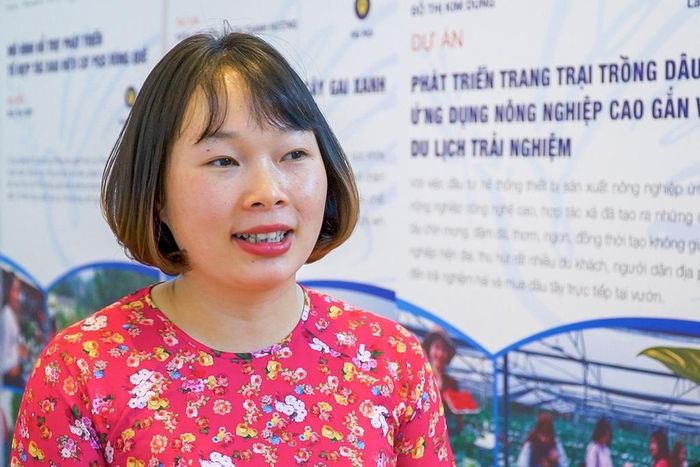  Dự án của chị Đỗ Thị Kim Dung kết hợp giữa nông nghiệp và du lịch trải nghiệm vừa sáng tạo, vừa đem lại cho đồng bào vùng cao cơ hội tăng thu nhập. Đây là dự án phát triển dựa trên mô hình đã đi vào hoạt động và mang đến hiệu quả kinh tế nhất định. Tuy nhiên, khi khởi nghiệp, phụ nữ, đặc biệt là phụ nữ khuyết tật, phụ nữ ở vùng sâu vùng xa gặp nhiều khó khăn, từ việc thiếu kỹ năng, kiến thức, cơ sở kỹ thuật, đến thiếu vốn… 