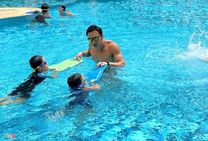 Khi chụp ở chế độ chân dung, ảnh cho ra có độ xóa phông tốt, không có tình trạng lem nhem vào các chi tiết phức tạp kể cả tóc của chủ thể.