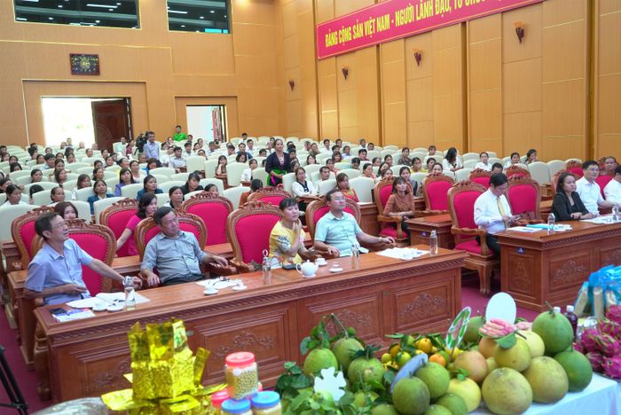 Các học viên tham dự hội nghị tập huấn.