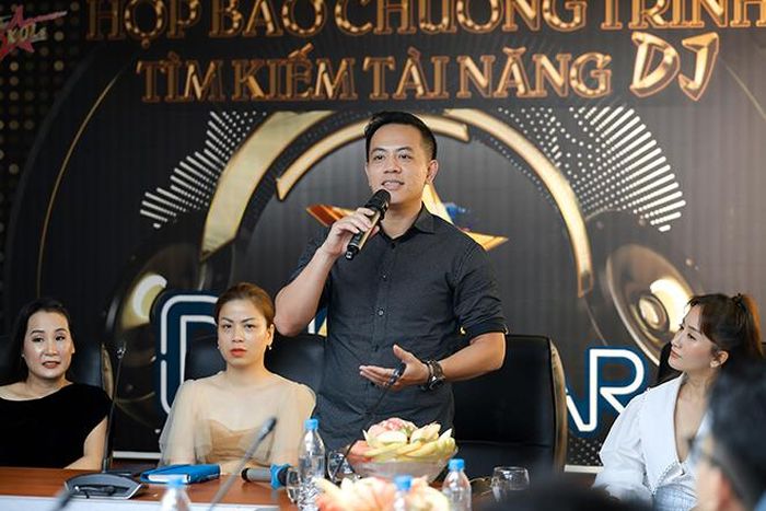 DJ Hoàng Anh