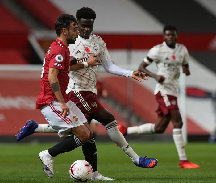 Bruno Fernandes thi đấu mờ nhạt