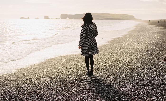 Chị cứ chăm chỉ làm ăn và hy vọng chồng sẽ thay đổi một ngày không xa. Ảnh minh họa: IntrovertIntrovert.com