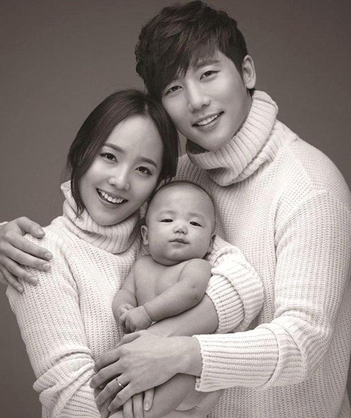 Eugene hạnh phúc bên ông xã Ki Tae Young