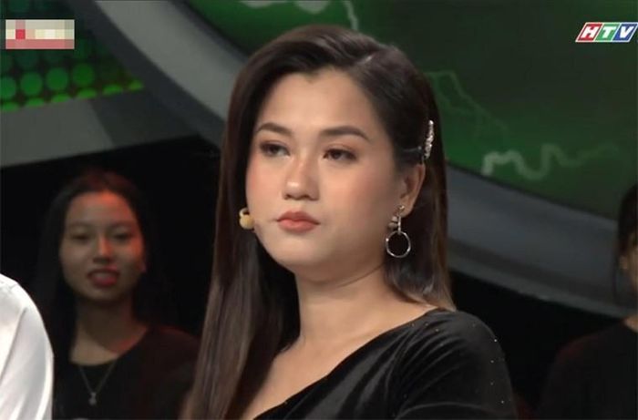 Nhóm antifan của nữ diễn viên hài Lâm Vỹ Dạ có tên gọi “Hội những người không yêu chị Dậm”. Các thành viên trong nhóm đã đưa ra những lập luận chỉ trích Lâm Vỹ Dạ.
