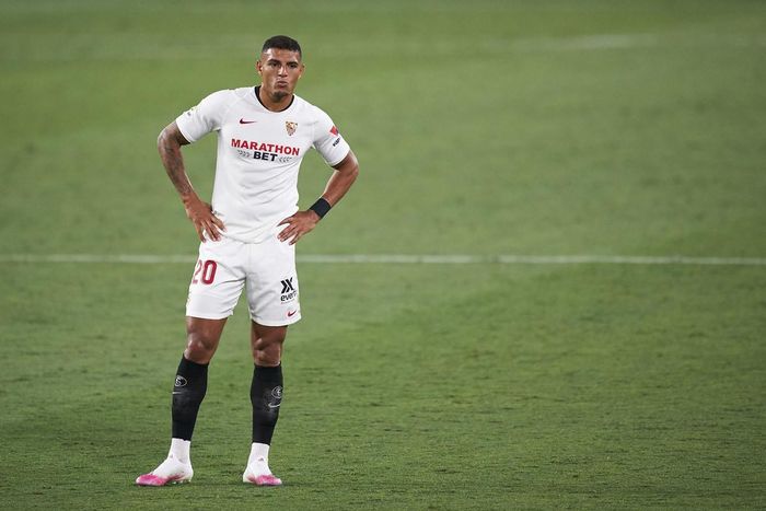 Juventus quan tâm đến Diego Carlos