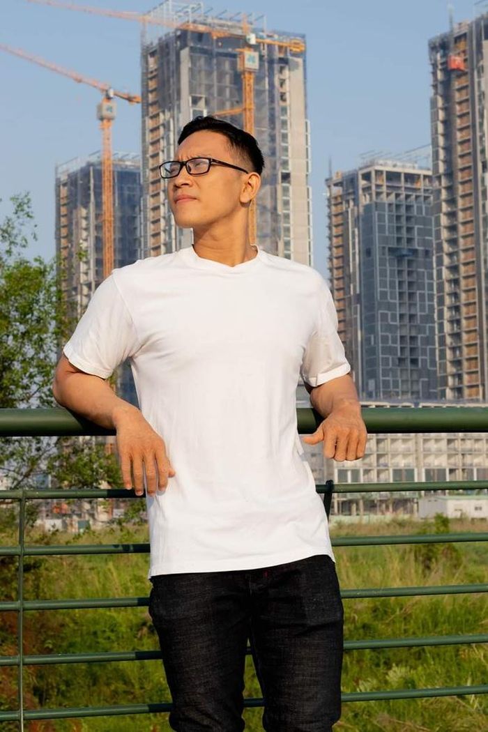 Troy Nguyễn có sự thay đổi tích cực về ngoại hình sau thời gian tập luyện kiên trì.