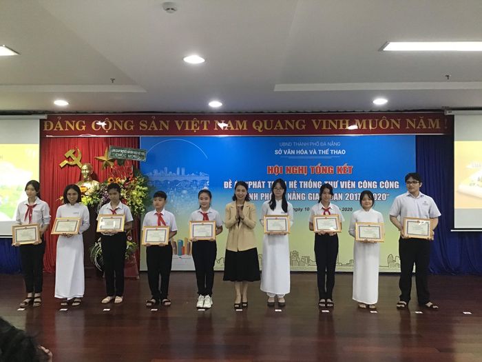 Triển khai nhiều hoạt động và trao giải nhằm khuyến khích các em học sinh tạo thói quen đọc sách