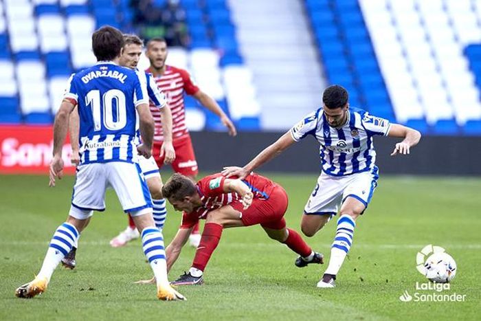 Một hình ảnh của trận đấu kì lạ Sociedad-Granada 2-0