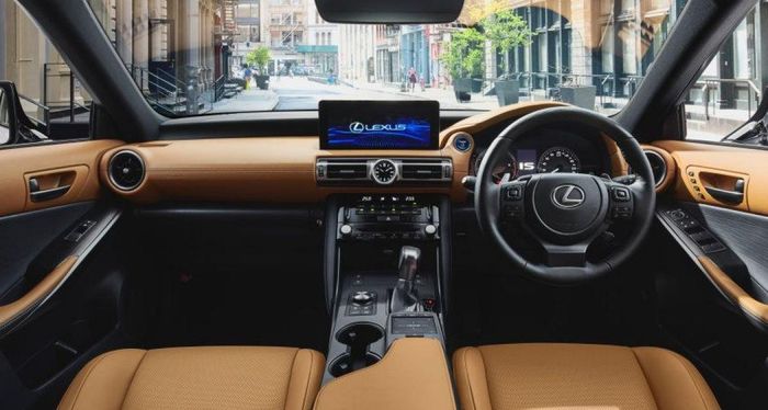 Nội thất của Lexus IS 2021
