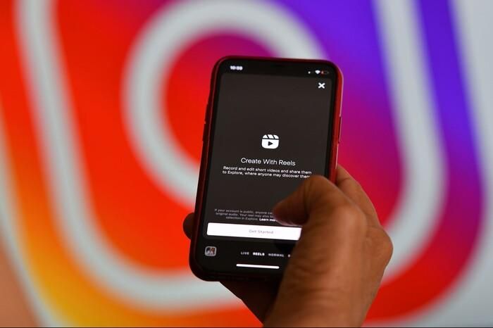 Reels là tính năng được ra mắt trong vai trò đối thủ của TikTok. Ảnh: Entrepreneur