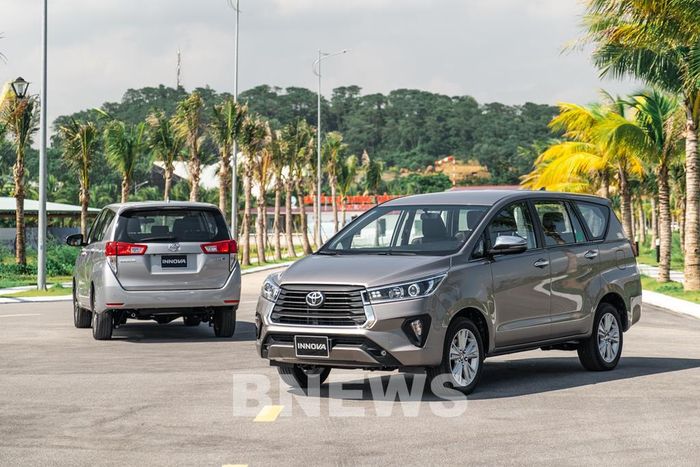 Innova 2020 từ 2 hướng nhìn trước và sau. Ảnh: BNEWS/TTXVN phát