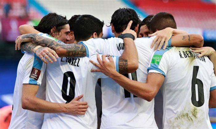  Uruguay lọt vào top 4 trên bảng xếp hạng