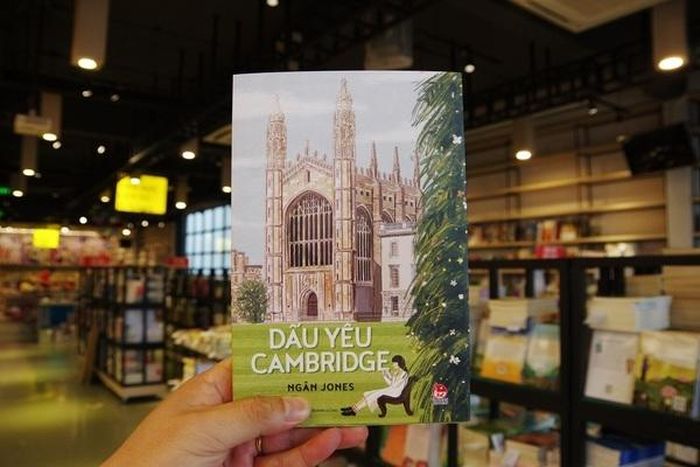 Ai từng thích Oxford thương yêu của Dương Thụy chắc chắn sẽ "kết" Dấu yêu Cambridge.